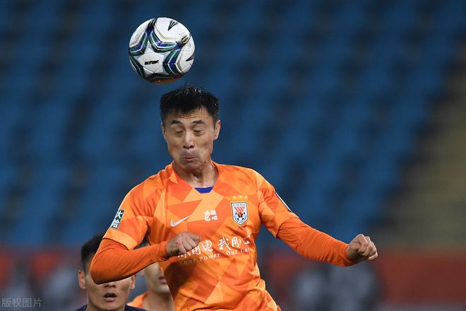 关于河北华夏豪取五连胜，冠军在望的信息