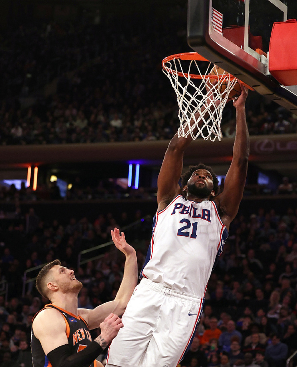 开云体育平台APP-76人客场击败尼克斯